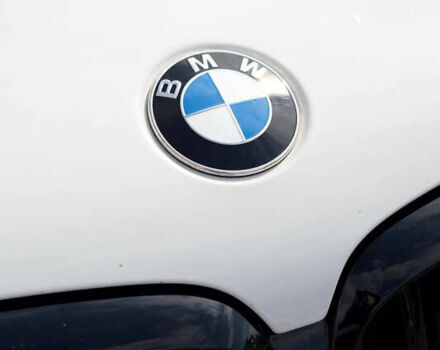 Белый БМВ Х5, объемом двигателя 2.99 л и пробегом 70 тыс. км за 65000 $, фото 15 на Automoto.ua