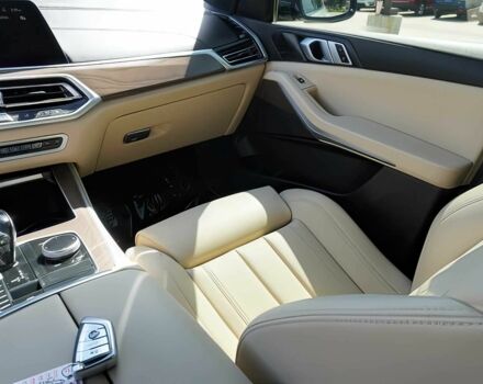 Білий БМВ Х5, об'ємом двигуна 3 л та пробігом 64 тис. км за 15000 $, фото 9 на Automoto.ua