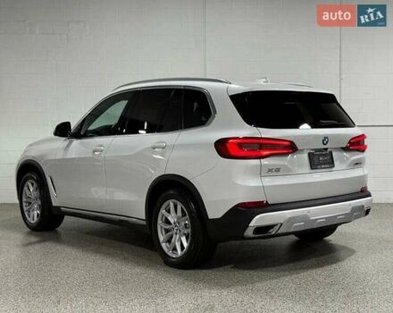 Білий БМВ Х5, об'ємом двигуна 3 л та пробігом 65 тис. км за 22600 $, фото 5 на Automoto.ua