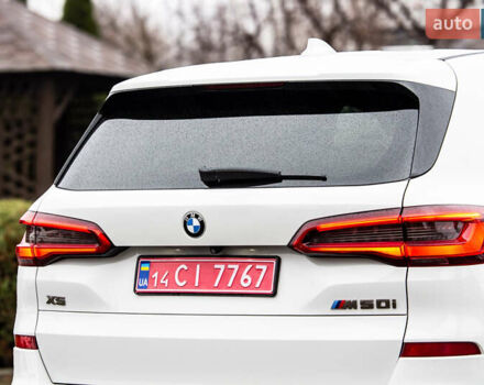 Белый БМВ Х5, объемом двигателя 4.4 л и пробегом 118 тыс. км за 57000 $, фото 88 на Automoto.ua