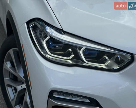 Белый БМВ Х5, объемом двигателя 3 л и пробегом 51 тыс. км за 49800 $, фото 9 на Automoto.ua