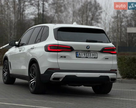 Білий БМВ Х5, об'ємом двигуна 2 л та пробігом 57 тис. км за 61000 $, фото 6 на Automoto.ua
