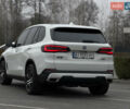 Білий БМВ Х5, об'ємом двигуна 2 л та пробігом 57 тис. км за 61000 $, фото 6 на Automoto.ua