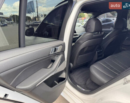 Белый БМВ Х5, объемом двигателя 2.99 л и пробегом 135 тыс. км за 61900 $, фото 17 на Automoto.ua