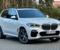 Белый БМВ Х5, объемом двигателя 3 л и пробегом 130 тыс. км за 58700 $, фото 12 на Automoto.ua