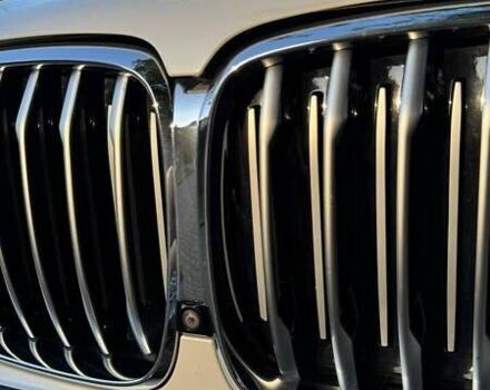 Белый БМВ Х5, объемом двигателя 3 л и пробегом 59 тыс. км за 46000 $, фото 4 на Automoto.ua