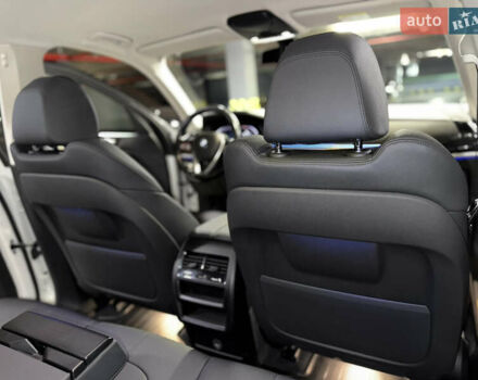 Білий БМВ Х5, об'ємом двигуна 2 л та пробігом 68 тис. км за 54500 $, фото 32 на Automoto.ua