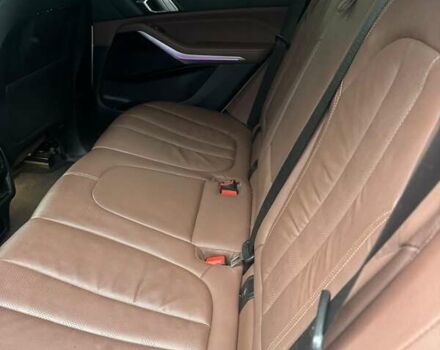 Белый БМВ Х5, объемом двигателя 3 л и пробегом 70 тыс. км за 62000 $, фото 7 на Automoto.ua