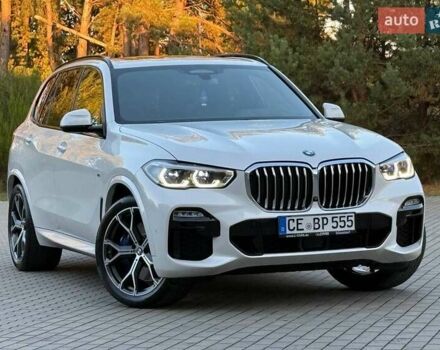 Белый БМВ Х5, объемом двигателя 3 л и пробегом 130 тыс. км за 58700 $, фото 4 на Automoto.ua