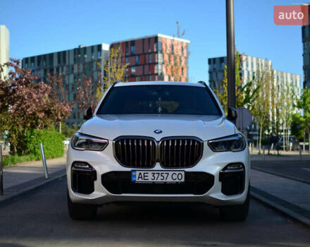 БМВ Х5 2020 в Днепре (Днепропетровске) на Automoto.ua Белый БМВ Х5, объемом двигателя 2.99 л и пробегом 75 тыс. км за 77000 $, фото 3 на Automoto.ua