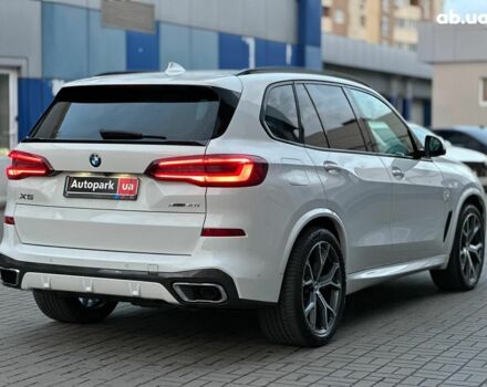 Белый БМВ Х5, объемом двигателя 3 л и пробегом 80 тыс. км за 55980 $, фото 3 на Automoto.ua