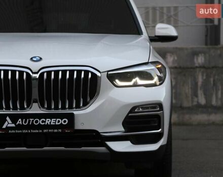 Белый БМВ Х5, объемом двигателя 3 л и пробегом 53 тыс. км за 64900 $, фото 3 на Automoto.ua