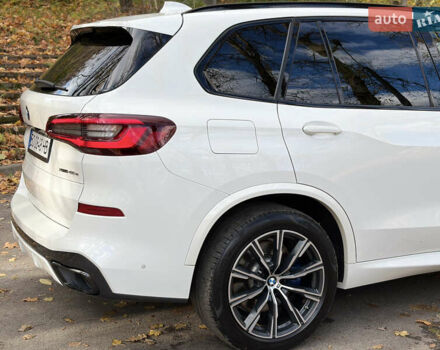 БМВ Х5 2021 в Тернополе на Automoto.ua Белый БМВ Х5, объемом двигателя 3 л и пробегом 98 тыс. км за 64900 $, фото 7 на Automoto.ua