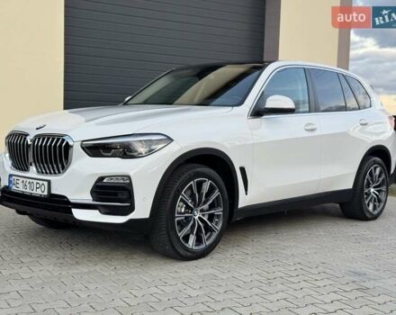 БМВ Х5 2021 в Стрые на Automoto.ua Белый БМВ Х5, объемом двигателя 2 л и пробегом 89 тыс. км за 53900 $, фото 27 на Automoto.ua