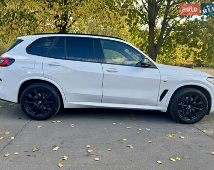 Белый БМВ Х5, объемом двигателя 2.99 л и пробегом 134 тыс. км за 61000 $, фото 5 на Automoto.ua