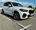 Белый БМВ Х5, объемом двигателя 3 л и пробегом 84 тыс. км за 74900 $, фото 1 на Automoto.ua