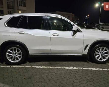 Белый БМВ Х5, объемом двигателя 3 л и пробегом 59 тыс. км за 60500 $, фото 40 на Automoto.ua