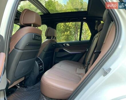 Білий БМВ Х5, об'ємом двигуна 4.39 л та пробігом 67 тис. км за 82500 $, фото 52 на Automoto.ua