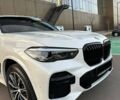 Белый БМВ Х5, объемом двигателя 2 л и пробегом 49 тыс. км за 69900 $, фото 3 на Automoto.ua