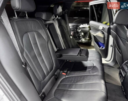 Белый БМВ Х5, объемом двигателя 3 л и пробегом 115 тыс. км за 67000 $, фото 29 на Automoto.ua