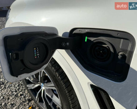 Білий БМВ Х5, об'ємом двигуна 3 л та пробігом 118 тис. км за 67777 $, фото 16 на Automoto.ua