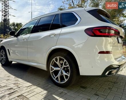 Белый БМВ Х5, объемом двигателя 2.99 л и пробегом 95 тыс. км за 64500 $, фото 18 на Automoto.ua