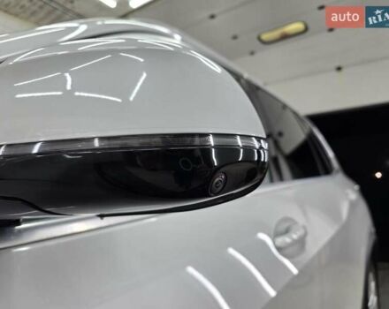 Белый БМВ Х5, объемом двигателя 3 л и пробегом 59 тыс. км за 60500 $, фото 12 на Automoto.ua