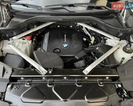 БМВ Х5 2021 в Стрые на Automoto.ua Белый БМВ Х5, объемом двигателя 2 л и пробегом 89 тыс. км за 53900 $, фото 90 на Automoto.ua
