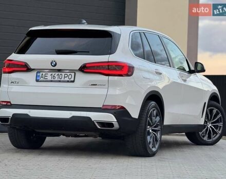 БМВ Х5 2021 в Стрые на Automoto.ua Белый БМВ Х5, объемом двигателя 2 л и пробегом 89 тыс. км за 53900 $, фото 44 на Automoto.ua