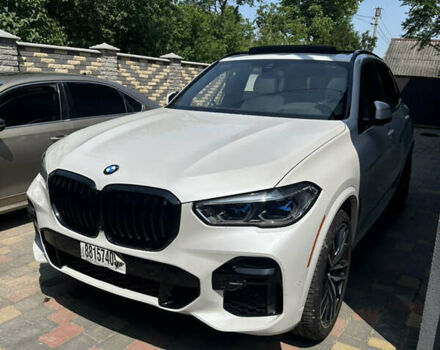 Белый БМВ Х5, объемом двигателя 3 л и пробегом 62 тыс. км за 69000 $, фото 1 на Automoto.ua