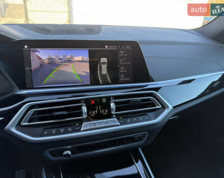 Білий БМВ Х5, об'ємом двигуна 3 л та пробігом 118 тис. км за 67777 $, фото 40 на Automoto.ua