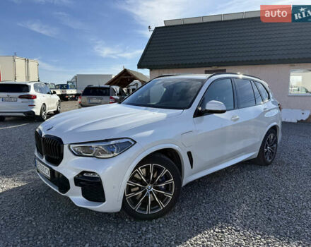 Білий БМВ Х5, об'ємом двигуна 3 л та пробігом 118 тис. км за 67777 $, фото 1 на Automoto.ua