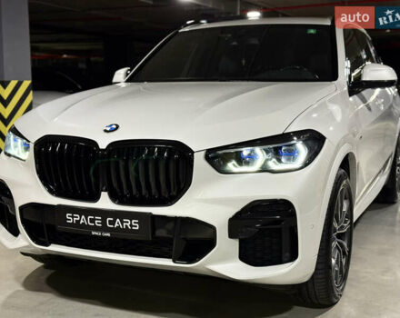 Белый БМВ Х5, объемом двигателя 2.99 л и пробегом 115 тыс. км за 63900 $, фото 4 на Automoto.ua
