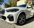 БМВ Х5 2021 у Дніпро (Дніпропетровську) на Automoto.ua Білий БМВ Х5, об'ємом двигуна 2.99 л та пробігом 95 тис. км за 64500 $, фото 4 на Automoto.ua