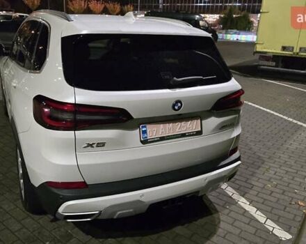 Белый БМВ Х5, объемом двигателя 3 л и пробегом 59 тыс. км за 60500 $, фото 42 на Automoto.ua