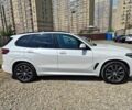 Белый БМВ Х5, объемом двигателя 3 л и пробегом 55 тыс. км за 49000 $, фото 2 на Automoto.ua