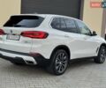 БМВ Х5 2021 в Стрые на Automoto.ua Белый БМВ Х5, объемом двигателя 2 л и пробегом 89 тыс. км за 53900 $, фото 48 на Automoto.ua