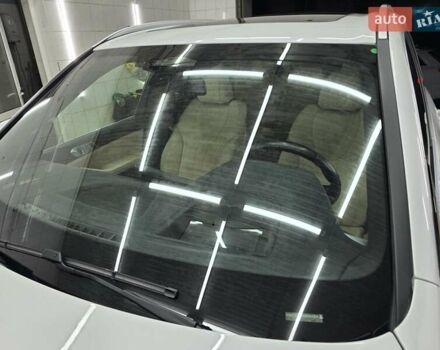 Белый БМВ Х5, объемом двигателя 3 л и пробегом 59 тыс. км за 60500 $, фото 4 на Automoto.ua