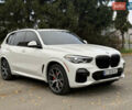 Белый БМВ Х5, объемом двигателя 3 л и пробегом 52 тыс. км за 55555 $, фото 2 на Automoto.ua