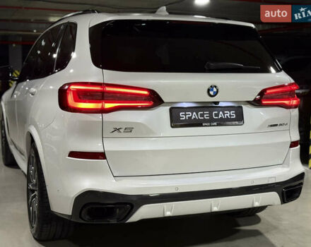 Белый БМВ Х5, объемом двигателя 2.99 л и пробегом 115 тыс. км за 63900 $, фото 14 на Automoto.ua
