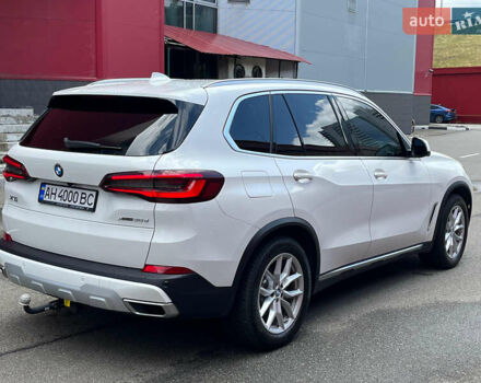 Белый БМВ Х5, объемом двигателя 2.99 л и пробегом 38 тыс. км за 67900 $, фото 6 на Automoto.ua