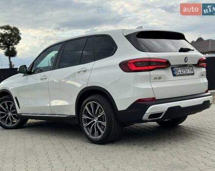 Білий БМВ Х5, об'ємом двигуна 2 л та пробігом 74 тис. км за 54200 $, фото 21 на Automoto.ua