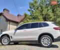 Белый БМВ Х5, объемом двигателя 2 л и пробегом 68 тыс. км за 54800 $, фото 32 на Automoto.ua