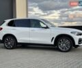 БМВ Х5 2021 в Стрые на Automoto.ua Белый БМВ Х5, объемом двигателя 2 л и пробегом 89 тыс. км за 53900 $, фото 9 на Automoto.ua