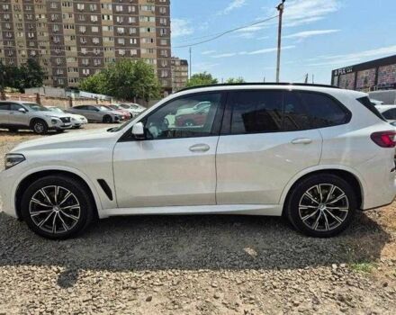 Белый БМВ Х5, объемом двигателя 3 л и пробегом 55 тыс. км за 49000 $, фото 1 на Automoto.ua