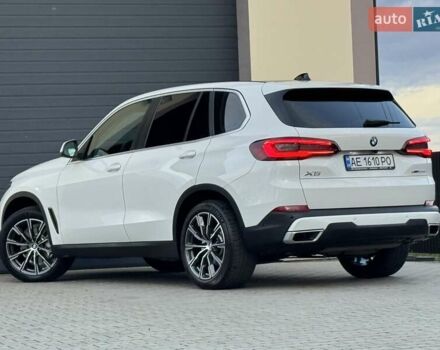 БМВ Х5 2021 в Стрые на Automoto.ua Белый БМВ Х5, объемом двигателя 2 л и пробегом 89 тыс. км за 53900 $, фото 36 на Automoto.ua