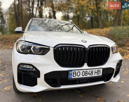 БМВ Х5 2021 в Тернополе на Automoto.ua Белый БМВ Х5, объемом двигателя 3 л и пробегом 98 тыс. км за 64900 $, фото 12 на Automoto.ua