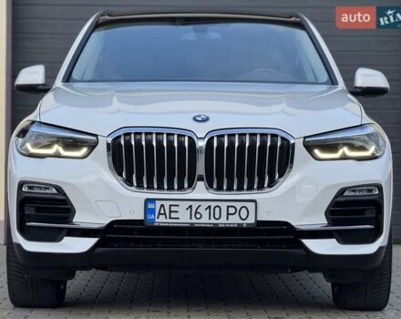 БМВ Х5 2021 в Стрые на Automoto.ua Белый БМВ Х5, объемом двигателя 2 л и пробегом 89 тыс. км за 53900 $, фото 17 на Automoto.ua