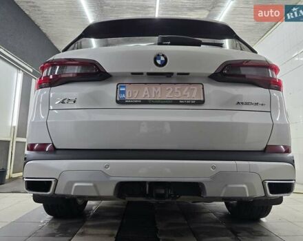 Белый БМВ Х5, объемом двигателя 3 л и пробегом 59 тыс. км за 60500 $, фото 18 на Automoto.ua