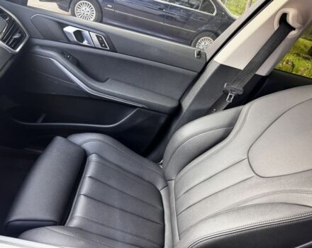 Белый БМВ Х5, объемом двигателя 2 л и пробегом 109 тыс. км за 52900 $, фото 7 на Automoto.ua